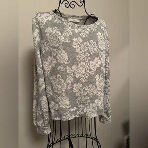 LOFT Heather Gray Knit Top